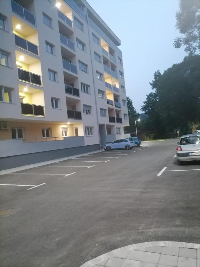 Prestige Apartment Teslic Bagian luar foto